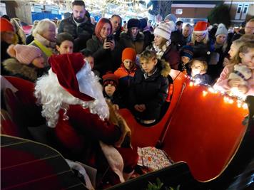 Santa in our sleigh - News November2022